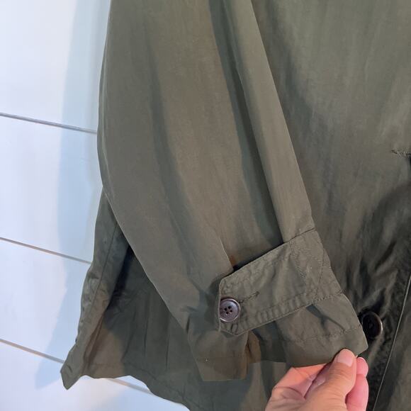 Eddie Bauer Rain Jacket Women’s Hunter Green Lightweight Size Petite Medium - Picture 7 of 9